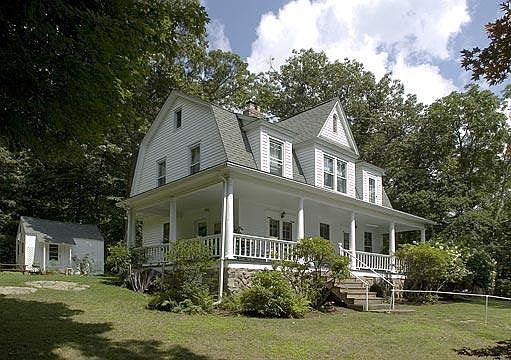 House & Bunk House Sleep 11