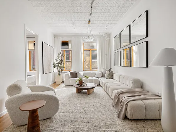 107 W 25th St APT 5B, Manhattan, NY 10001