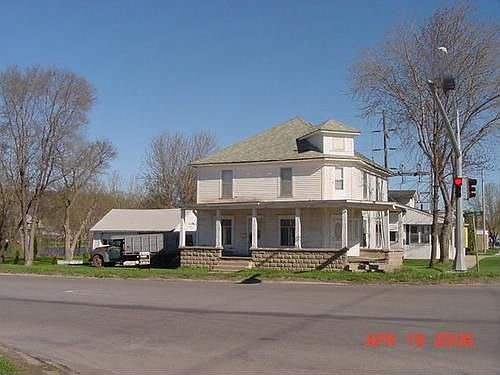 1st image of 9 Central Ave