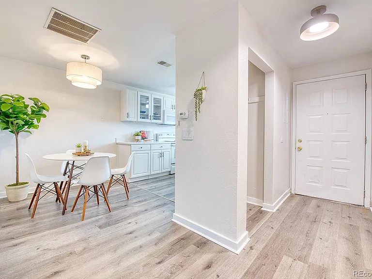 8635 Clay St #412 — Photo 9