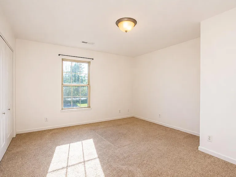 3937 Amethyst Dr — Photo 23