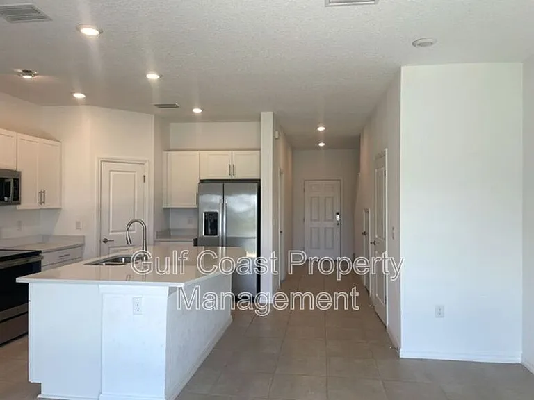 5730 Archipelago St — Photo 12