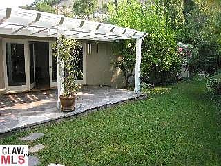1st image of 3533 Summerfield Dr