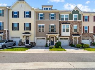 8227 Secluded Cove Ln, Baltimore, MD 21222