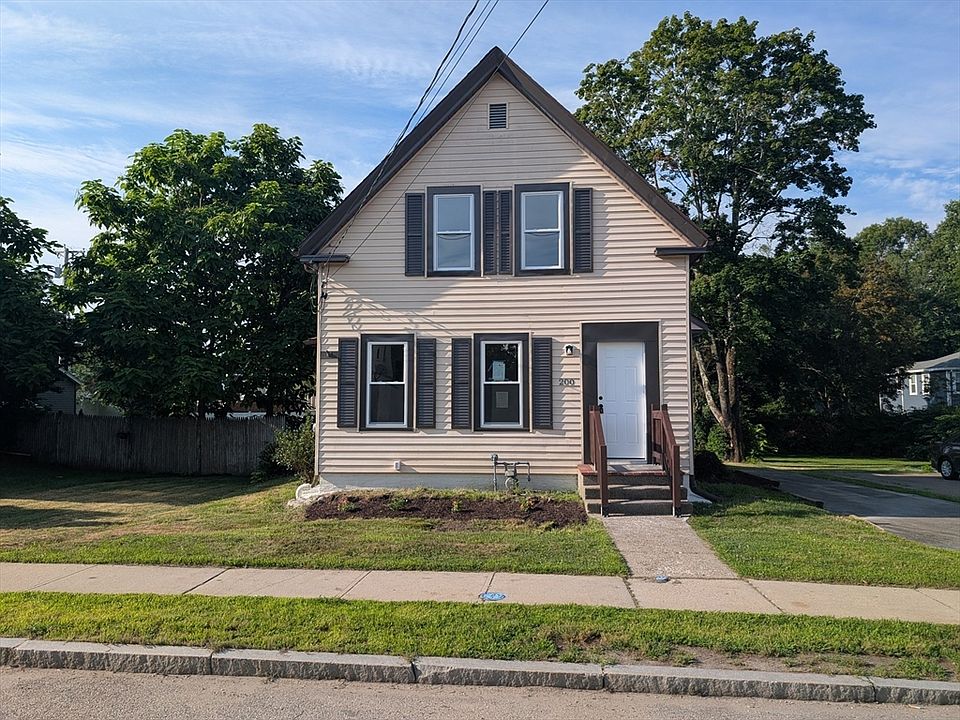 1st image of 200 Temple St