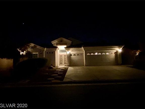 2nd image of 10621 Zingali Ct