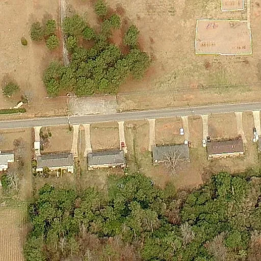 606 Dobbins Mill Rd photo 1