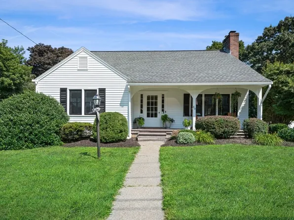 84 Curtis Ave, Marlborough, MA 01752