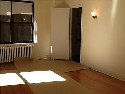 Rented by Oxford Property Group | media 34