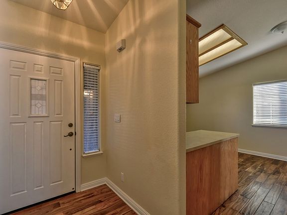 2nd image of 126 River Oaks Dr