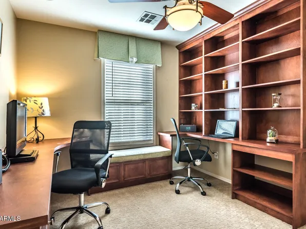 1664 E Bridgeport Pkwy, Gilbert, AZ 85295