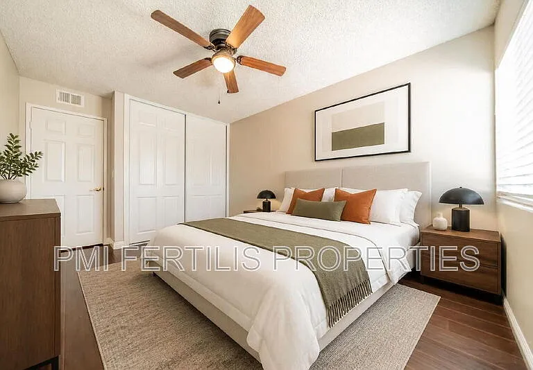 1229 Hibiscus St — Photo 37