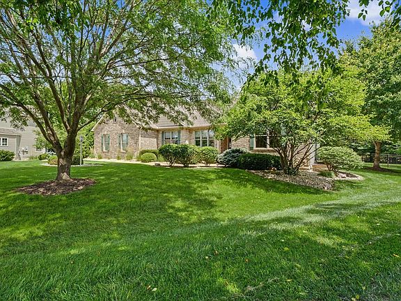 5th image of 4714 Chestnut Grove Dr