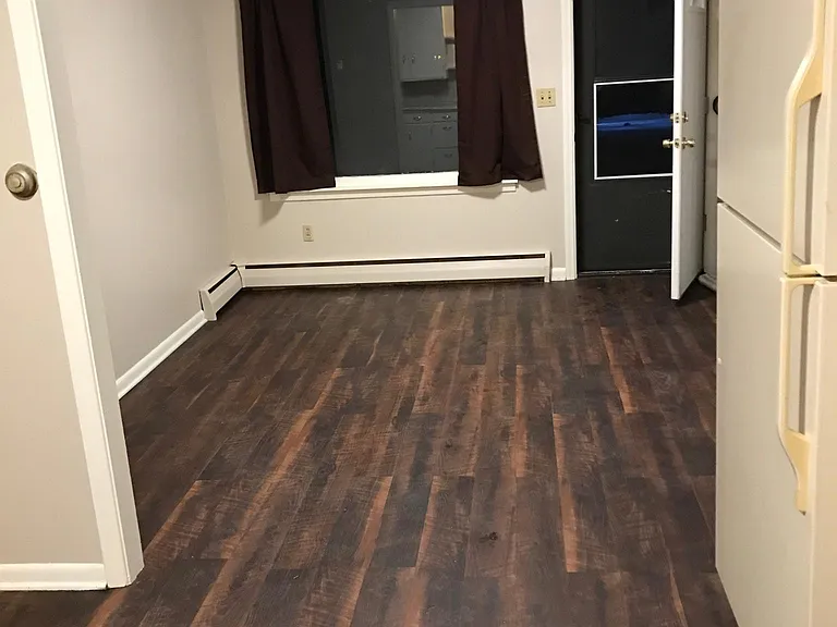 15077 Riverside Dr #3 — Photo 4