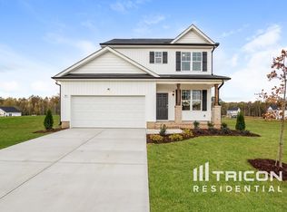 345 Olde Place Dr, Zebulon, NC 27597