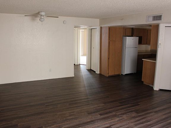 2nd image of 8155 E Roosevelt St Unit 106