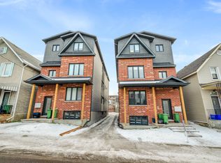 Willow St #2, Ottawa, ON K1R6W2