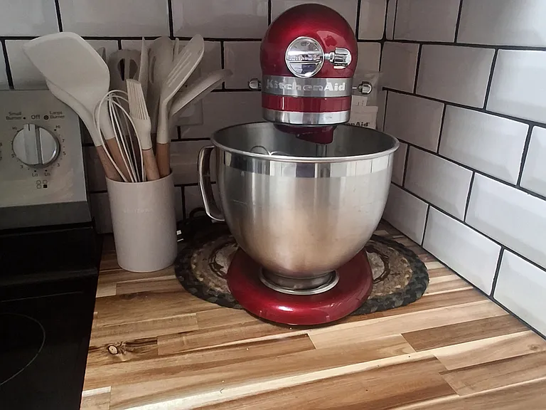 7430 Lomas Ct — Photo 16