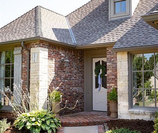 2nd image of 3316 Shadow Valley Dr