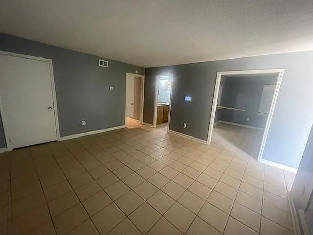 5492 Apple Blossom Dr — Photo 5