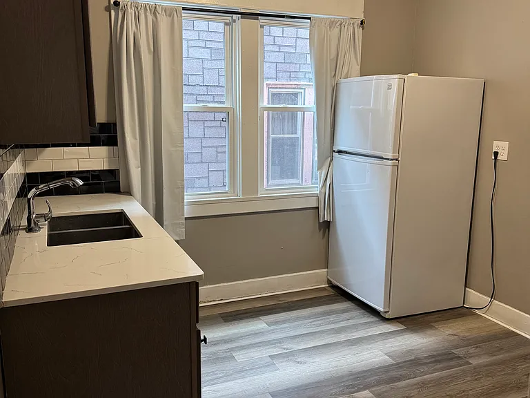 145 Southside Pkwy #1 — Photo 3