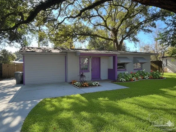 35 Randolph Dr, Pensacola, FL 32506