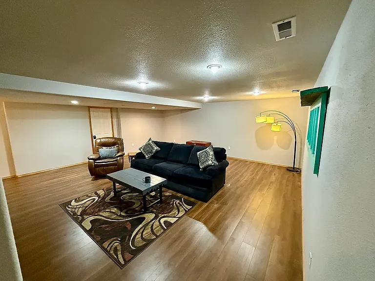 1268 W Bentwood Loop — Photo 22
