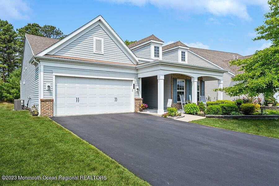 1st image of 72 Aberdeen Lane