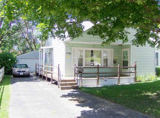 1927 Ridgeland Rd, Rockford, IL 61108