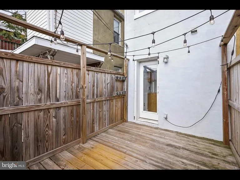 1640 S Charles St — Photo 22