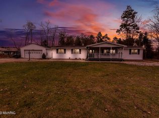 5259 S Mount Hope Rd, Carson City, MI 48811