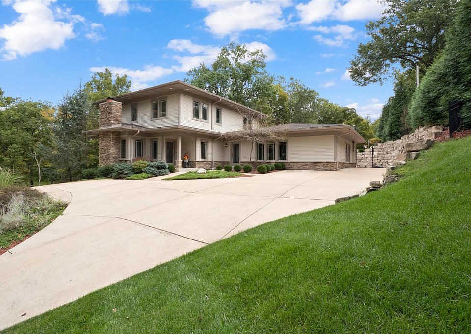 1st image of 484 Highland Ave