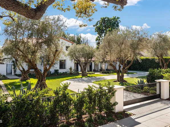 1570 San Pasqual St, Pasadena, CA 91106