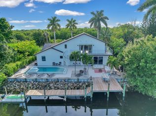 95 Schneider Dr, Fort Myers, FL 33905