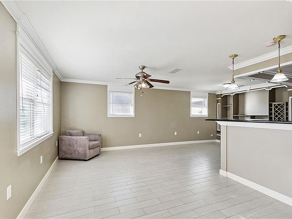 5th image of 4910 Schindler Dr
