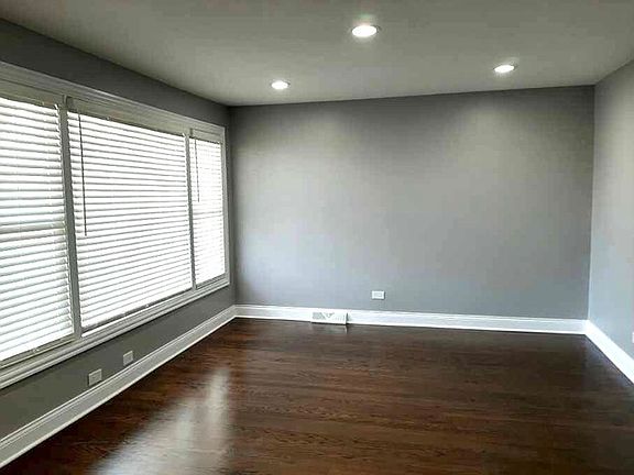 5th image of 5116 S Christiana Ave