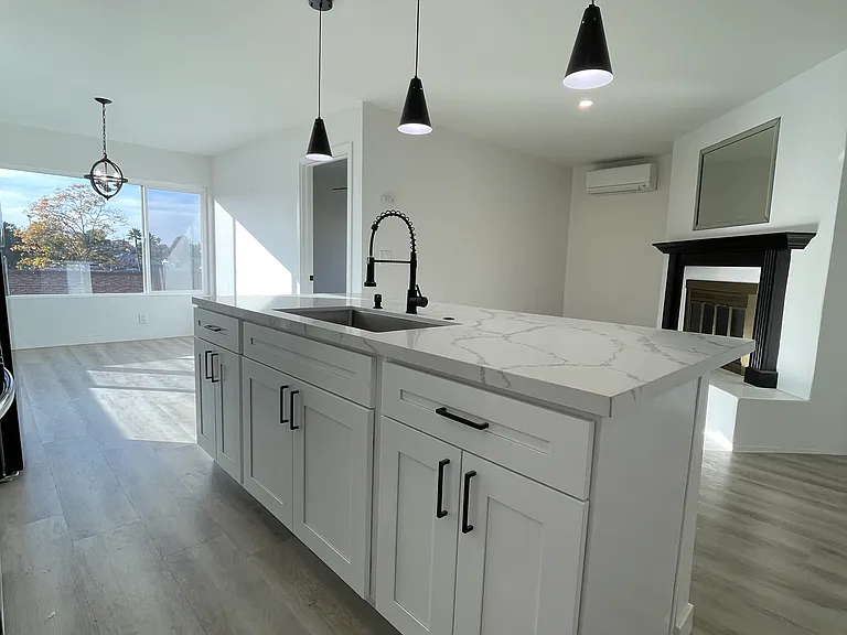 6836 Celia Vista Dr — Photo 6
