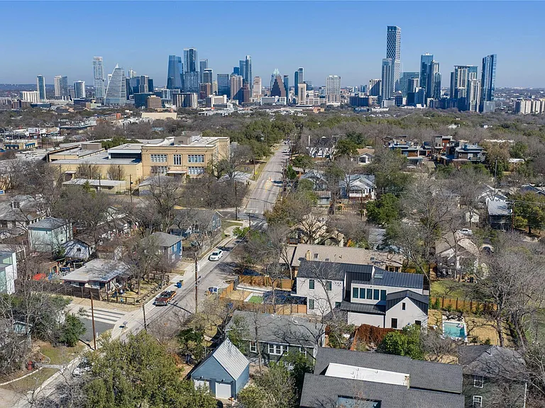 2109 Brackenridge St #A — Photo 37