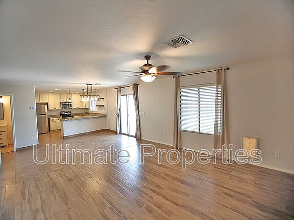 5th image of 23529 N 117th Dr