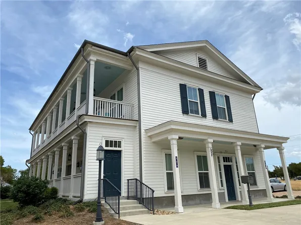 208 W 22nd St #B, Bryan, TX 77803