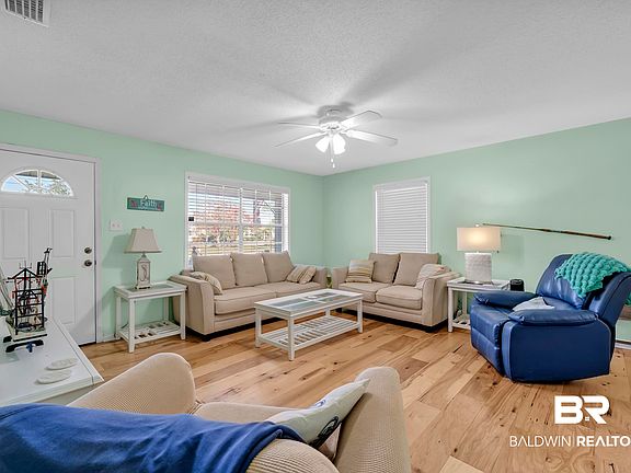 4th image of 219 Bienville Blvd
