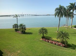 6287 Bahia Del Mar Cir, St Petersburg, FL 33715