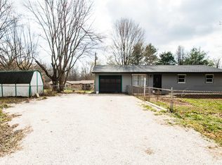 6510 N Utt Dr, Bloomington, IN 47408