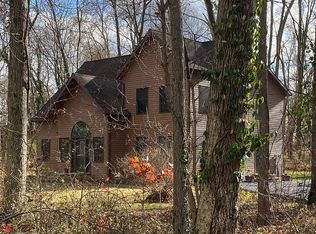 5424 Shepherdstown Rd, Martinsburg, WV 25404