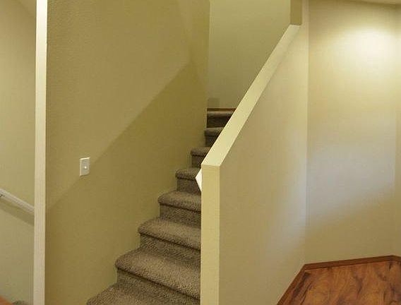 3rd image of 3600 NE 81st Cir