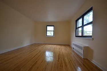 Rented by Silverstein Collection LLC 