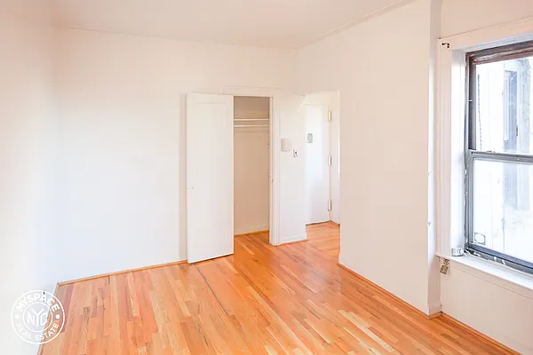 Rented by MySpaceNYC | media 12