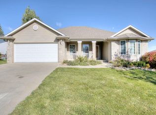 117 Meadow Ln, Minden, IA 51553