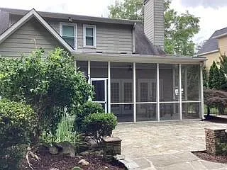 402 Woodbrook Ct — Photo 20