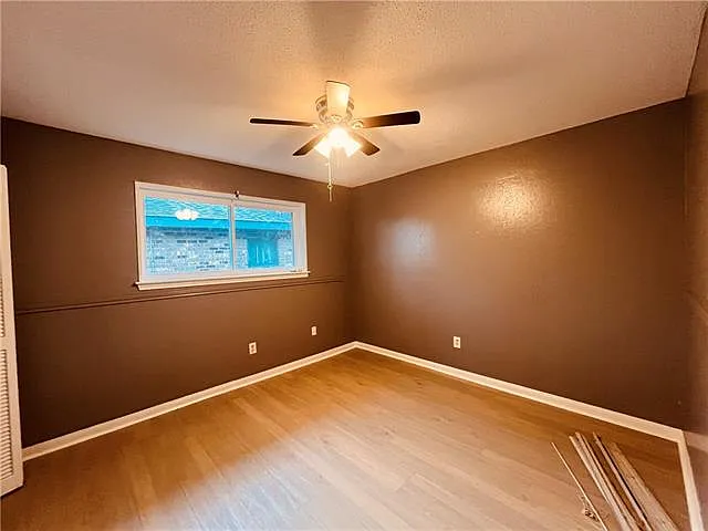 2209 Hampton Dr — Photo 8